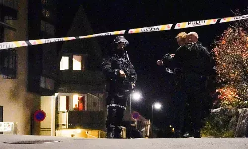 Norway: नार्वे में हमलावर ने धनुष-बाण से बोला लोगों पर किया अटैक, पांच की मौत कई घायल