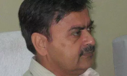 बिहार : सलाहकार की नियुक्ति पर पूर्व डीजीपी का हमला बिहार : सलाहकार की नियुक्ति पर पूर्व डीजीपी का हमला