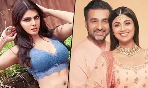 SHOCKING : शर्लिन चोपड़ा ने राज कुंद्रा-शिल्पा शेट्टी के खिलाफ दर्ज कराई FIR, लगाये ये गंभीर आरोप SHOCKING : शर्लिन चोपड़ा ने राज कुंद्रा-शिल्पा शेट्टी के खिलाफ दर्ज कराई FIR, लगाये ये गंभीर आरोप