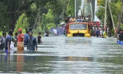 केरल में भारी बारिश का कहर, कई इलाकों में बाढ़ और भूस्खलन, पांच की मौत