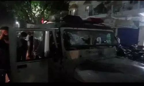 सीवान में ट्रक ने 6 लोगों को कुचला, हादसे में तीन लोगों की दर्दनाक मौत सीवान में ट्रक ने 6 लोगों को कुचला, हादसे में तीन लोगों की दर्दनाक मौत