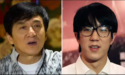 कौन हैं, पब्लिकली माफ़ी मांगने वाले जैकी चेन के बेटे जैसी चेन ? जिनको किया गया था ड्रग्स केस में गिरफ्तार कौन हैं, पब्लिकली माफ़ी मांगने वाले जैकी चेन के बेटे जैसी चेन ? जिनको किया गया था ड्रग्स केस में गिरफ्तार