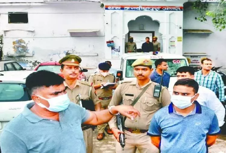 Agra- पुलिस कस्टडी में युवक की मौत, कई थानों की पुलिस बुलाई, सफाईकर्मी की मौत से मचा हडकम्प