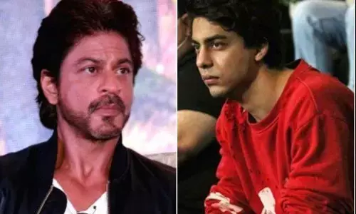 जेल में बंद बेटे आर्यन से मिलने आर्थर रोड पहुंचे शाहरुख़ खान