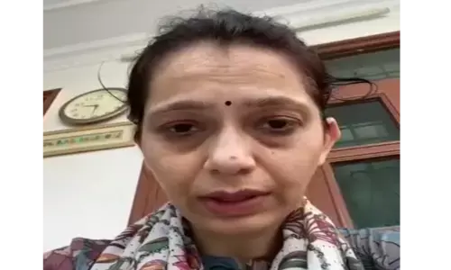 दरिंदे पति ने करवाचौथ के दिन पत्नी को बेरहमी से पीटा, पत्नी ने वीडियो जारी करके सुनाई दास्तान ए दर्द