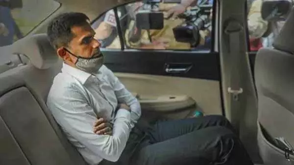 देखें वो VIDEO जिससे समीर वानखेड़े की मुश्किलें बढ़ीं देखें वो VIDEO जिससे समीर वानखेड़े की मुश्किलें बढ़ीं