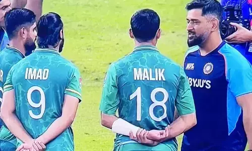 T20 World Cup: рдкрд╛рдВрдЪ рд╕рд╛рд▓ рдкрд╣рд▓реЗ рдзреЛрдиреА рдХреА рдХрд╣реА рдЧрдИ рдпреЗ рдмрд╛рдд рдЖрдЬ рд╕рдЪ рд╕рд╛рдмрд┐рдд рд╣реБрдИ, рд╡рд╛рдпрд░рд▓ рд╣реБрдЖ VIDEO T20 World Cup: рдкрд╛рдВрдЪ рд╕рд╛рд▓ рдкрд╣рд▓реЗ рдзреЛрдиреА рдХреА рдХрд╣реА рдЧрдИ рдпреЗ рдмрд╛рдд рдЖрдЬ рд╕рдЪ рд╕рд╛рдмрд┐рдд рд╣реБрдИ, рд╡рд╛рдпрд░рд▓ рд╣реБрдЖ VIDEO