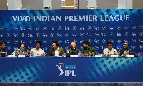 IPL New Team Auction LIVE: आईपीएल 2022 में ये दो नई टीमें शामिल, 12 हजार करोड़ रुपये से ज्यादा हुए खर्च! IPL New Team Auction LIVE: आईपीएल 2022 में ये दो नई टीमें शामिल, 12 हजार करोड़ रुपये से ज्यादा हुए खर्च!