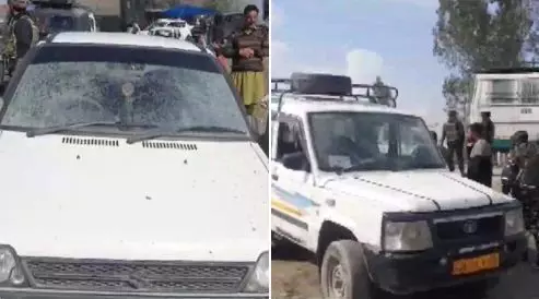 जम्मू-कश्मीर: बांदीपोरा में ग्रेनेड हमला,गाड़ियों के टूटे शीशे, 6 नागरिक घायल जम्मू-कश्मीर: बांदीपोरा में ग्रेनेड हमला,गाड़ियों के टूटे शीशे, 6 नागरिक घायल