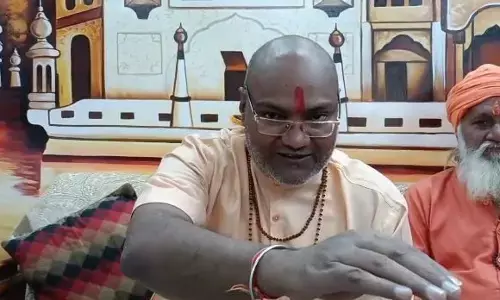 डासना देवी मंदिर के यतिनानंद सरस्वती द्वारा गाजियाबाद पुलिस पर गंभीर आरोप