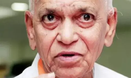 प्रसिद्ध गाँधीवादी विचारक एस एन सुब्बाराव भाई जी का हुआ निधन