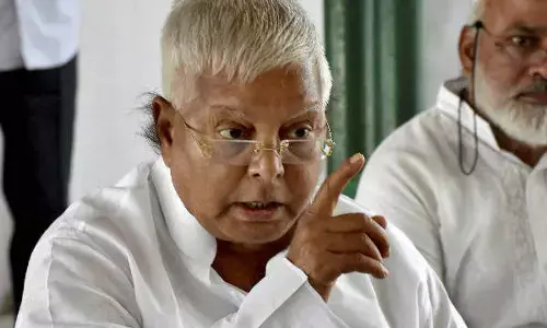 लालू यादव ने लाउडस्पीकर और हनुमान चालीसा विवाद पर भाजपा पर साधा निशाना लालू यादव ने लाउडस्पीकर और हनुमान चालीसा विवाद पर भाजपा पर साधा निशाना