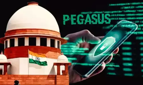 पेगासस जासूसी कांड की होगी जांच, सुप्रीम कोर्ट ने कहा- मूकदर्शक बनकर नहीं रह सकते पेगासस जासूसी कांड की होगी जांच, सुप्रीम कोर्ट ने कहा- मूकदर्शक बनकर नहीं रह सकते