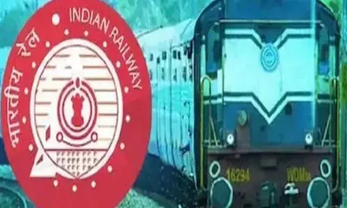 जब आनंद विहार-भुवनेश्वर संपर्क क्रांति सुपरफास्ट एक्सप्रेस ट्रेन वापस उलटी दौड़ने लगी! जब आनंद विहार-भुवनेश्वर संपर्क क्रांति सुपरफास्ट एक्सप्रेस ट्रेन वापस उलटी दौड़ने लगी!