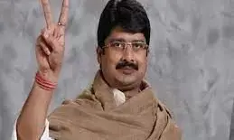 उत्तर प्रदेश के सभी सीटों पर चुनाव लड़ेगी जनसत्ता दल पार्टी- राजा भैया उत्तर प्रदेश के सभी सीटों पर चुनाव लड़ेगी जनसत्ता दल पार्टी- राजा भैया