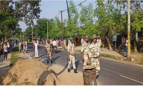 चप्पे चप्पे पर रहेगी प्रशासन एवं पुलिस की नजर, सभी बूथों पर सशस्त्र बल रहेंगे तैनात, चप्पे चप्पे पर रहेगी प्रशासन एवं पुलिस की नजर, सभी बूथों पर सशस्त्र बल रहेंगे तैनात,