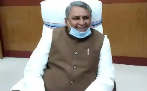 पूरी अवधि तक स्कूलों में पढ़ाई सुनिश्चित करें: चौधरी पूरी अवधि तक स्कूलों में पढ़ाई सुनिश्चित करें: चौधरी
