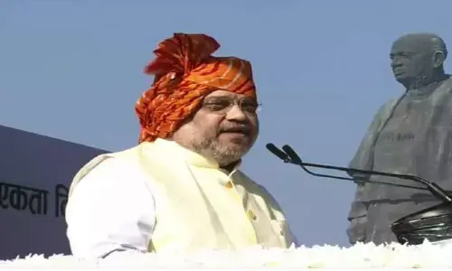 सरदार पटेल की जयंती पर बोले अमित शाह :सदियों में कोई एक सरदार बन पाता है सरदार पटेल की जयंती पर बोले अमित शाह :सदियों में कोई एक सरदार बन पाता है