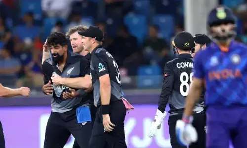 T20 वर्ल्ड कप में लगातार दूसरा मैच हारी टीम इंडिया, न्यूजीलैंड ने 8 विकेट से दी मात, सेमीफाइनल में पहुंचना मुश्किल