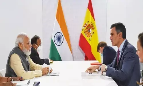 G20 Summit: рдкреАрдПрдо рдореЛрджреА рдиреЗ рдХреА рд╕реНрдкреЗрди рдХреЗ рдкреНрд░рдзрд╛рдирдордВрддреНрд░реА рд╕рд╛рдВрдЪреЗрдЬ рд╕реЗ рдореБрд▓рд╛рдХрд╛рдд, рдЕрдлрдЧрд╛рдирд┐рд╕реНрддрд╛рди рд╕рдореЗрдд рдЗрди рдореБрджреНрджреЛрдВ рдкрд░ рд╣реБрдИ рдЪрд░реНрдЪрд╛ G20 Summit: рдкреАрдПрдо рдореЛрджреА рдиреЗ рдХреА рд╕реНрдкреЗрди рдХреЗ рдкреНрд░рдзрд╛рдирдордВрддреНрд░реА рд╕рд╛рдВрдЪреЗрдЬ рд╕реЗ рдореБрд▓рд╛рдХрд╛рдд, рдЕрдлрдЧрд╛рдирд┐рд╕реНрддрд╛рди рд╕рдореЗрдд рдЗрди рдореБрджреНрджреЛрдВ рдкрд░ рд╣реБрдИ рдЪрд░реНрдЪрд╛