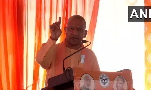 अखिलेश के जिन्ना वाले बयान पर बोले योगी आदित्यनाथ: जिन्ना से सरदार पटेल की तुलना करना शर्मनाक है, ये तालिबानी मानसिकता है अखिलेश के जिन्ना वाले बयान पर बोले योगी आदित्यनाथ: जिन्ना से सरदार पटेल की तुलना करना शर्मनाक है, ये तालिबानी मानसिकता है