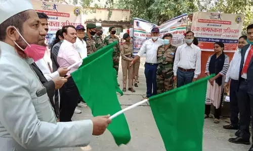 जिला न्यायाधीश ने किया विधिक जागरूकता रैली का शुभारम्भ