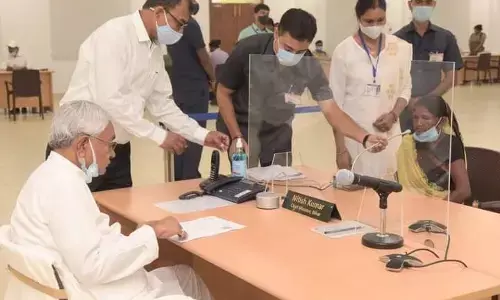 बिहार: जनता दरबार में मुख्यमंत्री नीतीश ने सुनी 187 लोगों की फरियाद