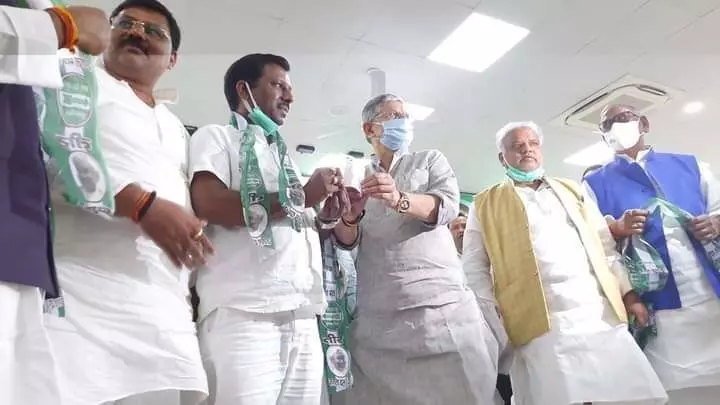 शराबबंदी कानून को तोड़ने वालों को दी जा रही है सजा- ललन शराबबंदी कानून को तोड़ने वालों को दी जा रही है सजा- ललन
