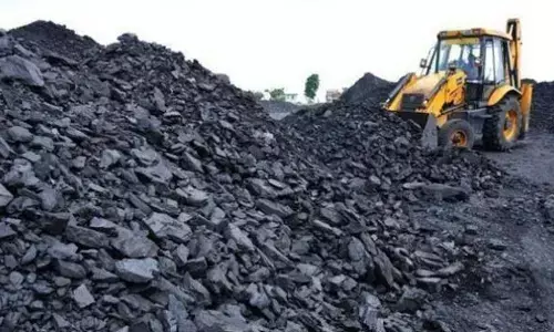 COP26 में लिया गया यह फ़ैसला क्या भेजेगा कोयले को इतिहास की किताब में? COP26 में लिया गया यह फ़ैसला क्या भेजेगा कोयले को इतिहास की किताब में?