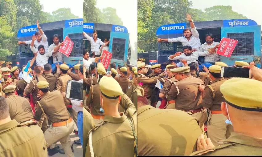 धर्मेंद्र प्रधान के आने पर अनशनकारी छात्रों के ऊपर लाठीचार्ज करके उन्हें हिरासत में लिया गया धर्मेंद्र प्रधान के आने पर अनशनकारी छात्रों के ऊपर लाठीचार्ज करके उन्हें हिरासत में लिया गया