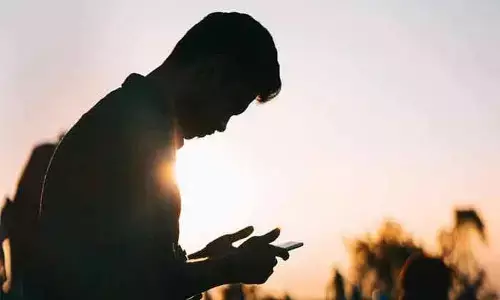 एकतरफा प्यार का दावा करने वाला युवक ने लड़की का न्‍यूड फोटो कर दिया वायरल