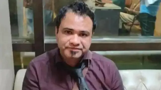 चार साल बाद डाॅ. कफील खान बर्खास्त, जानें क्या है मामला चार साल बाद डाॅ. कफील खान बर्खास्त, जानें क्या है मामला