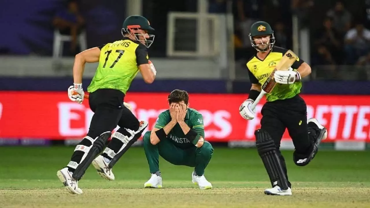 T20 World Cup 2021 से बाहर हुआ पाकिस्तान, ऑस्ट्रेलिया ने 5 विकेट से मात दी, न्यूजीलैंड से होगी फाइनल में टक्कर