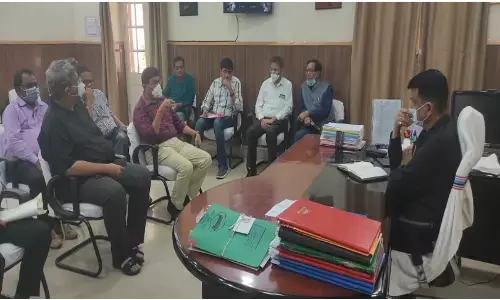 जिले में बेहतर स्वास्थ्य सुविधा मुहैया कराने को लेकर आईएमए के चिकित्सकों के साथ बैठक जिले में बेहतर स्वास्थ्य सुविधा मुहैया कराने को लेकर आईएमए के चिकित्सकों के साथ बैठक