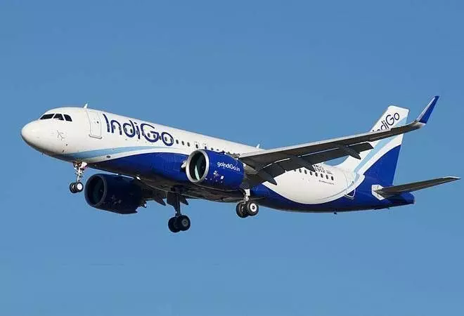 DGCA ने इंडिगो एयरलाइन पर लगाया 5 लाख का जुर्माना, दिव्यांग बच्चे को फ्लाइट में चढ़ने से रोकने पर कार्रवाई