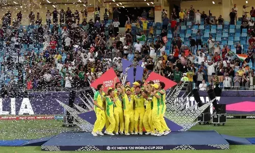 AUS vs NZ T20 WC Final:  फाइनल में कहां हुई न्यूजीलैंड से चूक, हाथों से फिसल गया विश्व कप जीतने का सुनहरा मौका AUS vs NZ T20 WC Final:  फाइनल में कहां हुई न्यूजीलैंड से चूक, हाथों से फिसल गया विश्व कप जीतने का सुनहरा मौका