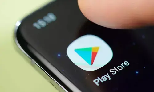 Android यूजर्स सावधान! Google ने बैन की ये 7 खतरनाक Apps, देखें पूरी लिस्ट और तुरंत करें स्मार्टफोन से Delete Android यूजर्स सावधान! Google ने बैन की ये 7 खतरनाक Apps, देखें पूरी लिस्ट और तुरंत करें स्मार्टफोन से Delete