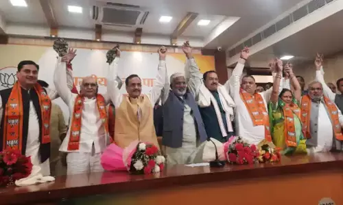 सपा के चार MLC ने ग्रहण की भाजपा की सदस्यता, स्‍वतंत्र देव बोले- अखिलेश को आज नींद नहीं आएगी