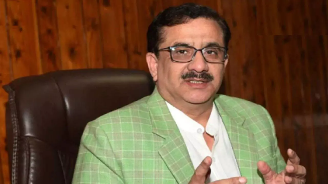 Wasim Rizvi News: किताब में पैगंबर मुहम्मद पर आपत्तिजनक सामग्री में वसीम रिजवी के खिलाफ मामला दर्ज Wasim Rizvi News: किताब में पैगंबर मुहम्मद पर आपत्तिजनक सामग्री में वसीम रिजवी के खिलाफ मामला दर्ज