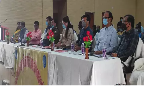 प्रत्येक विभाग की योजनाओं का लाभ समाज के अंतिम व्यक्ति तक पहुंचे:डीएम प्रत्येक विभाग की योजनाओं का लाभ समाज के अंतिम व्यक्ति तक पहुंचे:डीएम