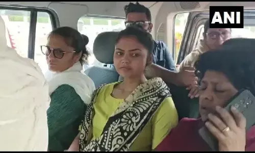 त्रिपुरा: TMC यूथ प्रेसिडेंट सायोनी घोष गिरफ्तार, BJP कार्यकर्ताओं की हत्या की कोशिश का आरोप त्रिपुरा: TMC यूथ प्रेसिडेंट सायोनी घोष गिरफ्तार, BJP कार्यकर्ताओं की हत्या की कोशिश का आरोप