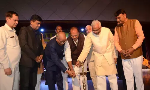 प्राइवेट चिकित्सक वेलफेयर एसोसिएशन द्वारा कोरोना काल में उत्कृष्ट सेवा करने वाले कोरोनावायरस का सम्मान