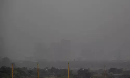 पश्चिम बंगाल में खराब होने वाला है मौसम का मिजाज़, बढ़ेगी वायु प्रदूषण की समस्या पश्चिम बंगाल में खराब होने वाला है मौसम का मिजाज़, बढ़ेगी वायु प्रदूषण की समस्या