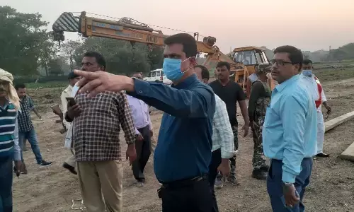 मुंगेर खगड़िया रेल सह सड़क पुल एप्रोच पथ का किया गया स्थलीय निरीक्षण मुंगेर खगड़िया रेल सह सड़क पुल एप्रोच पथ का किया गया स्थलीय निरीक्षण