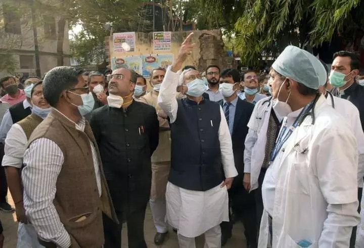 पीएमसीएच का पुनर्विकास कार्य तेजी से करें पूर्ण: नीतीश पीएमसीएच का पुनर्विकास कार्य तेजी से करें पूर्ण: नीतीश
