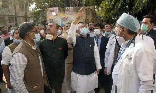 पीएमसीएच का पुनर्विकास कार्य तेजी से करें पूर्ण: नीतीश पीएमसीएच का पुनर्विकास कार्य तेजी से करें पूर्ण: नीतीश