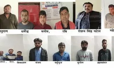 यूपी में कौन करता है प्रत्येक परीक्षा का प्रश्न पत्र आउट?