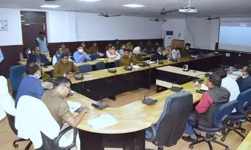 शराबवंदी समीक्षा: होम डिलिवरी और शराब तस्कर पर कार्रवाई करने के लिए नई रणनीति शराबवंदी समीक्षा: होम डिलिवरी और शराब तस्कर पर कार्रवाई करने के लिए नई रणनीति