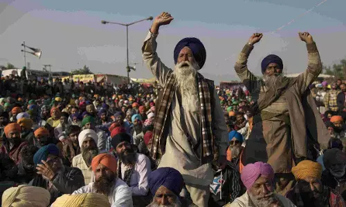 MSP की गारंटी संभव है- इसके बिना किसान घर नहीं जाएंगे - चौधरी पुष्पेन्द्र सिंह MSP की गारंटी संभव है- इसके बिना किसान घर नहीं जाएंगे - चौधरी पुष्पेन्द्र सिंह