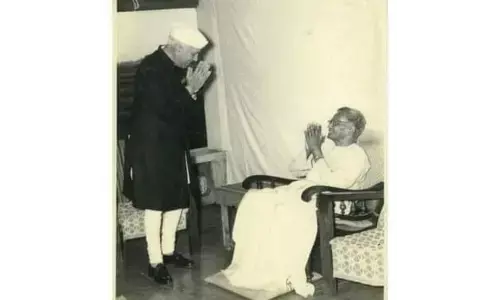 जन्मदिन विशेष: भारतीय संविधान में है नंदलाल बोस की कला जन्मदिन विशेष: भारतीय संविधान में है नंदलाल बोस की कला
